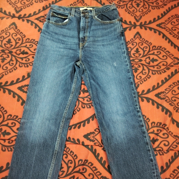 Vtg Levis 90s/Y2K 70s High Slim Straight Blue Denim Mom Jeans - Picture 14 of 16